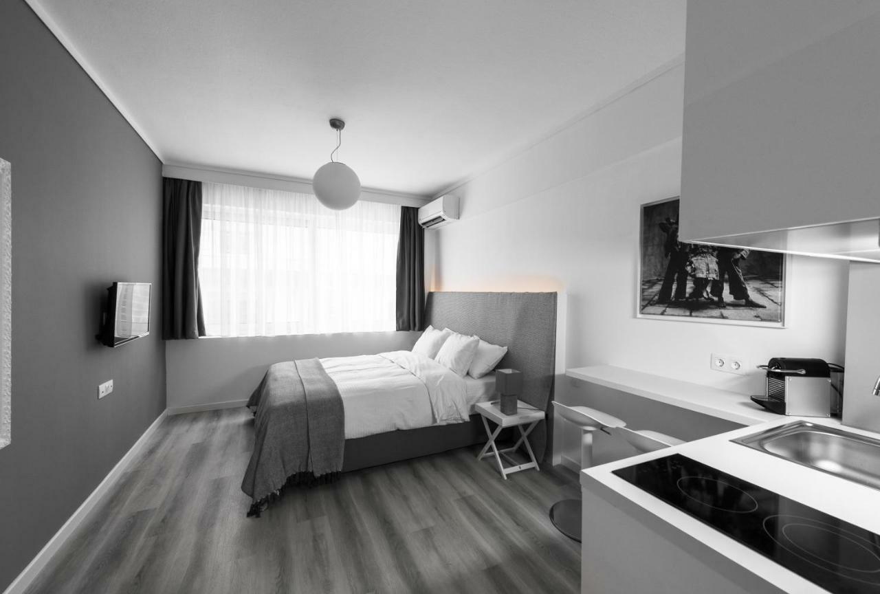 M&F Luxury Suites M Suite Thessaloniki Exterior photo