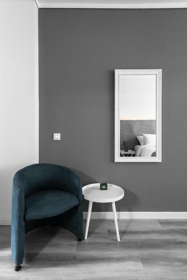 M&F Luxury Suites M Suite Thessaloniki Exterior photo